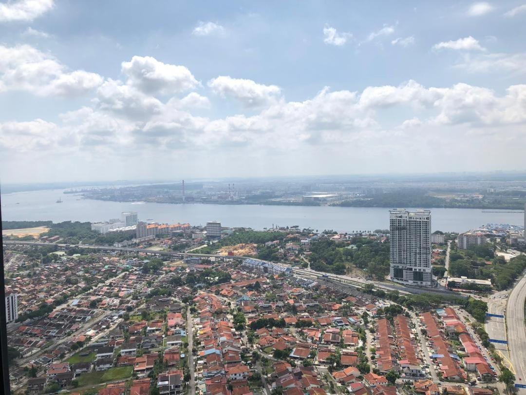 The Astaka Johor Bahru Hotel Exterior foto